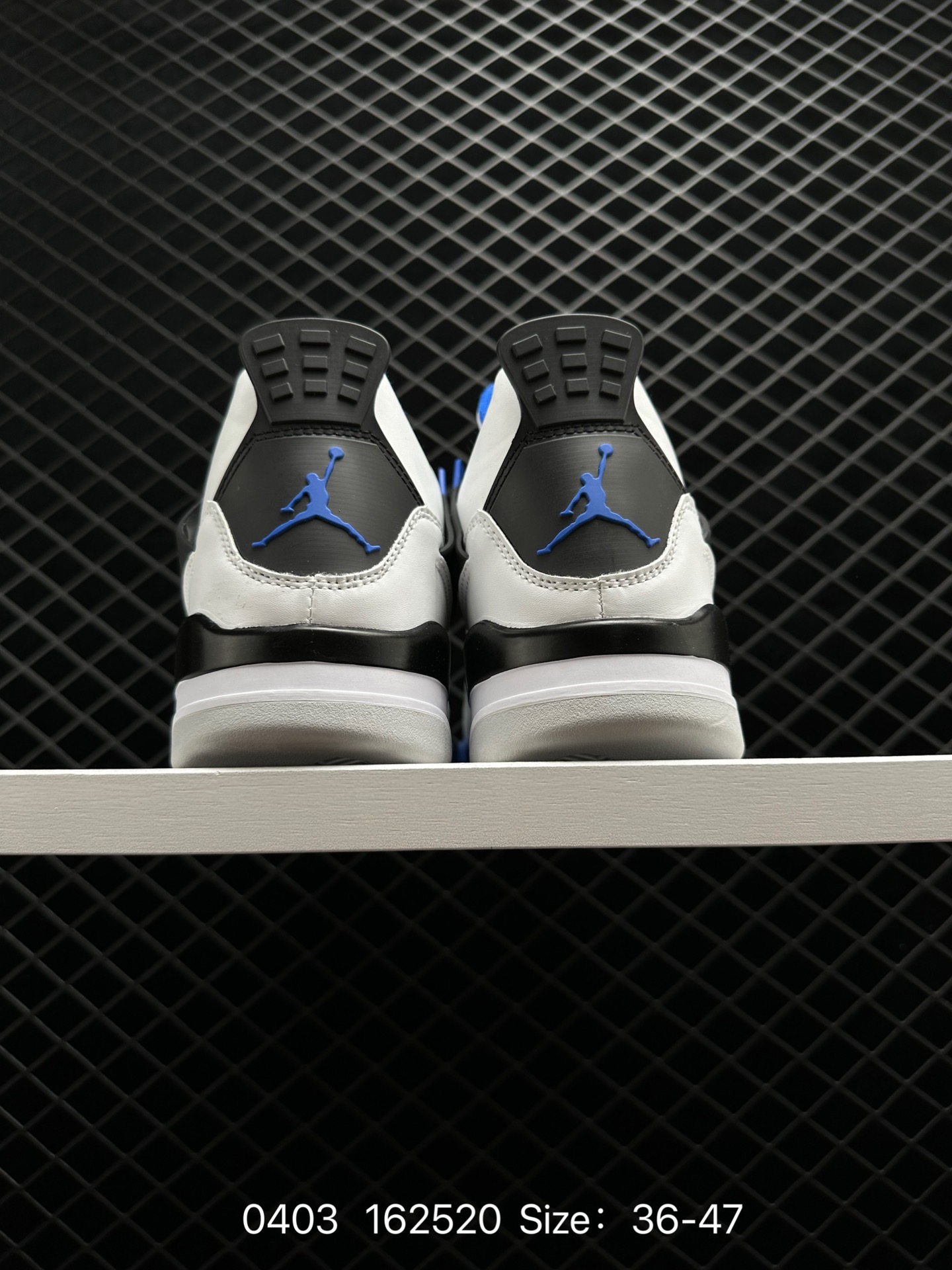 Air Jordan 4 Retro  OG “Military Blue”
